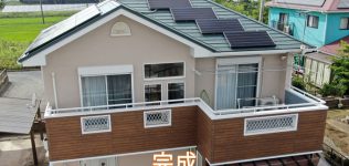 屋根葺き(カバー工法)及び太陽光発電工事